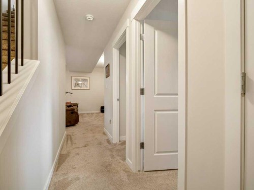 1-322 Northlander Bend West, Lethbridge, AB - Indoor Photo Showing Other Room