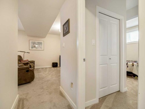 1-322 Northlander Bend West, Lethbridge, AB - Indoor Photo Showing Other Room