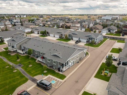 1-322 Northlander Bend West, Lethbridge, AB - Outdoor With View