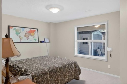 65 Canyoncrest Point West, Lethbridge, AB 