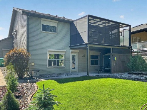 65 Canyoncrest Point West, Lethbridge, AB 