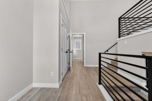 74 Riverpark Boulevard West, Lethbridge, AB - Indoor Photo Showing Other Room