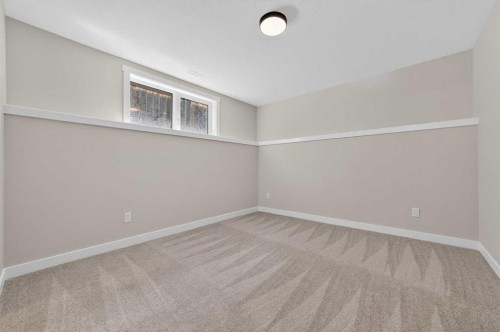 74 Riverpark Boulevard West, Lethbridge, AB - Indoor Photo Showing Other Room