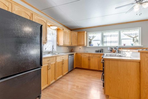 30058 Hwy 501, Cardston, AB 