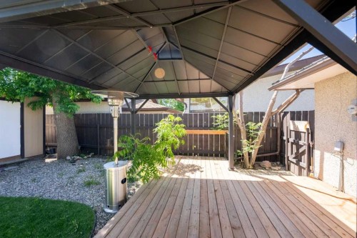 2206 5A Avenue North, Lethbridge, AB 