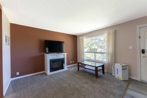 2206 5A Avenue North, Lethbridge, AB 