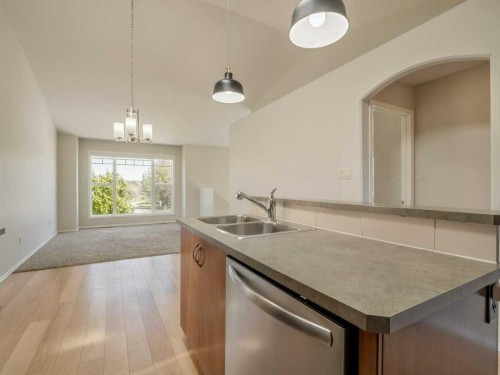 167 Blackwolf Way North, Lethbridge, AB 