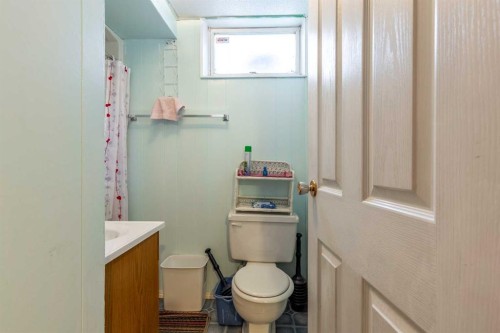 2305 7 Avenue North, Lethbridge, AB 