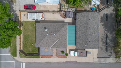 2305 7 Avenue North, Lethbridge, AB 
