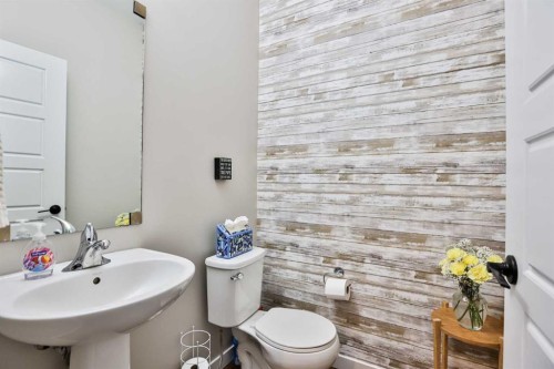 874 Greywolf Run North, Lethbridge, AB 