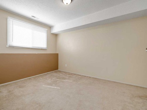 2-269 Laval Boulevard West, Lethbridge, AB 