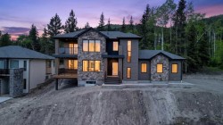 72 Kananaskis Drive Coleman, AB T0K 0M0