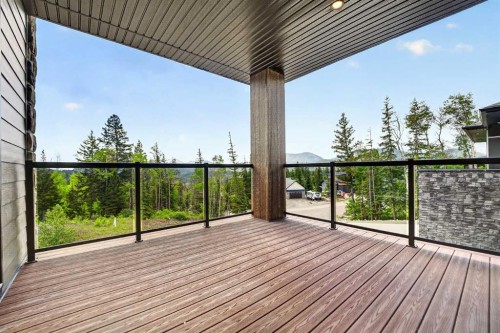 72 Kananaskis Drive, Coleman, AB 