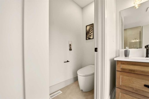 72 Kananaskis Drive, Coleman, AB 