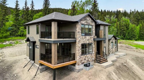 72 Kananaskis Drive, Coleman, AB 