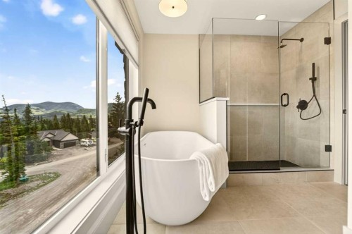 72 Kananaskis Drive, Coleman, AB 
