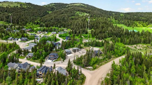 72 Kananaskis Drive, Coleman, AB 