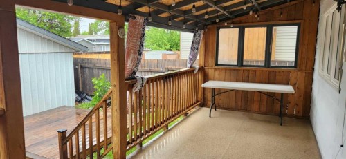 526 33 Street South, Lethbridge, AB 