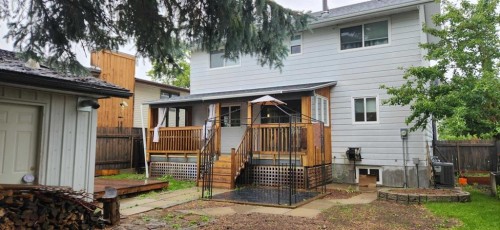 526 33 Street South, Lethbridge, AB 