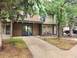 101-440 Columbia Boulevard WESTLethbridge, AB T1K 5R4