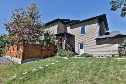 287 Firelight Crescent West, Lethbridge, AB 