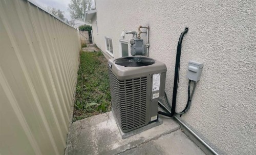 47 Ryerson Road West, Lethbridge, AB - Outdoor