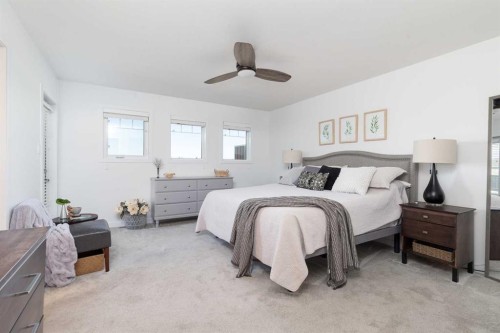 208-210 Firelight Way West, Lethbridge, AB 