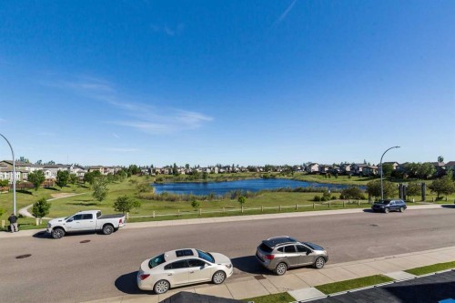 208-210 Firelight Way West, Lethbridge, AB 