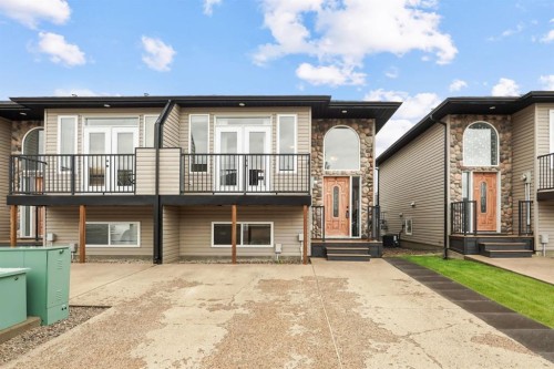 6-762 Heritage Boulevard WEST Lethbridge, AB T1K 0W1