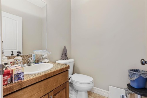 6-762 Heritage Boulevard West, Lethbridge, AB 