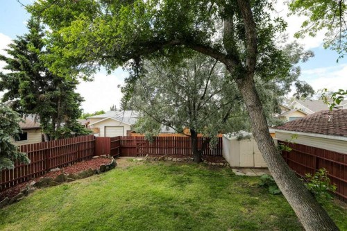 316 Leaside Avenue South, Lethbridge, AB 