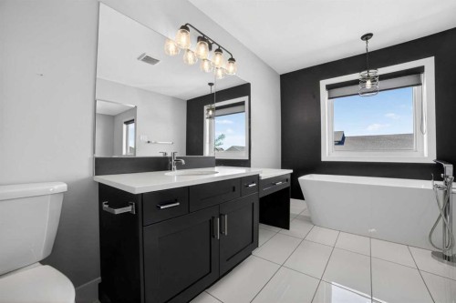 47 Rivergrove Lane West, Lethbridge, AB 