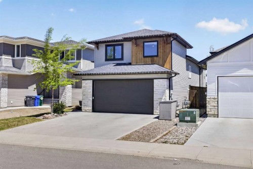 47 Rivergrove Lane West, Lethbridge, AB 