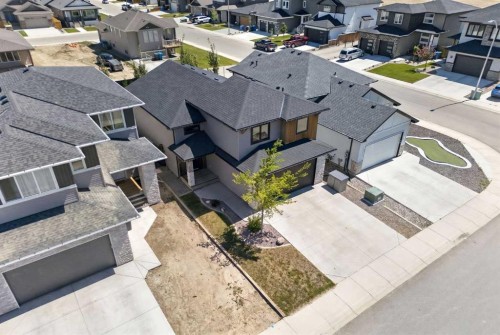 47 Rivergrove Lane West, Lethbridge, AB 