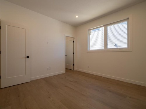 26 Rivergrove Run West, Lethbridge, AB 