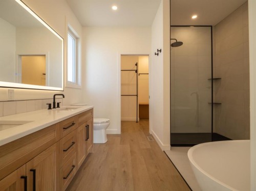 26 Rivergrove Run West, Lethbridge, AB 