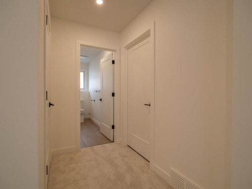 26 Rivergrove Run West, Lethbridge, AB 