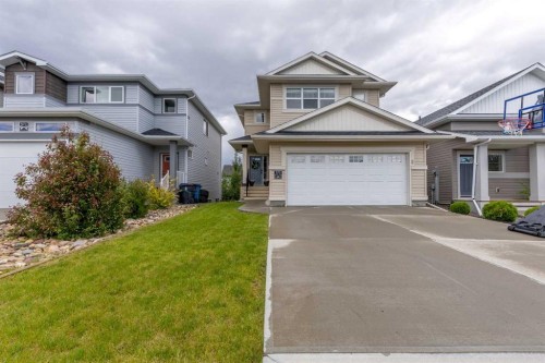 575 Moonlight Lane West, Lethbridge, AB 