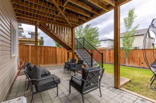 575 Moonlight Lane West, Lethbridge, AB 