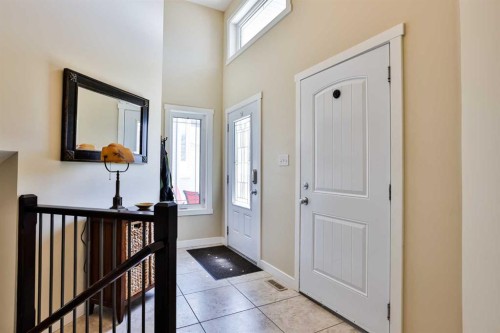111 Firelight Way West, Lethbridge, AB 