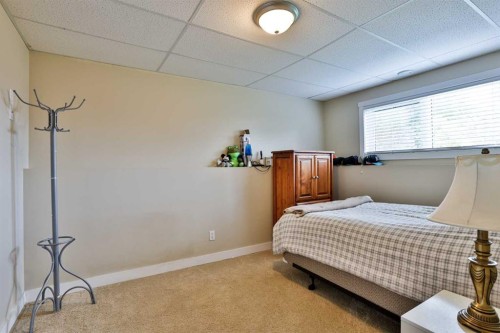 111 Firelight Way West, Lethbridge, AB 