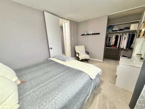 20-115 Lafayette Boulevard West, Lethbridge, AB 