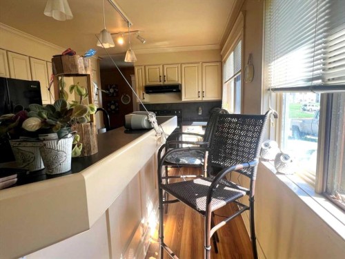 953 Columbia Boulevard West, Lethbridge, AB 