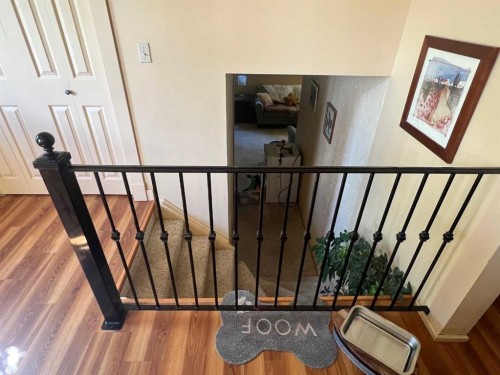 953 Columbia Boulevard West, Lethbridge, AB 