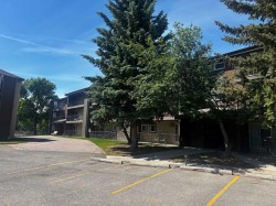 307-440 Columbia Boulevard WESTLethbridge, AB T1K 5R4