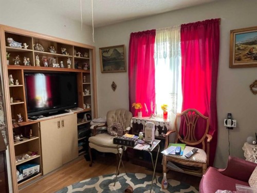 125S 150 West, Raymond, AB 