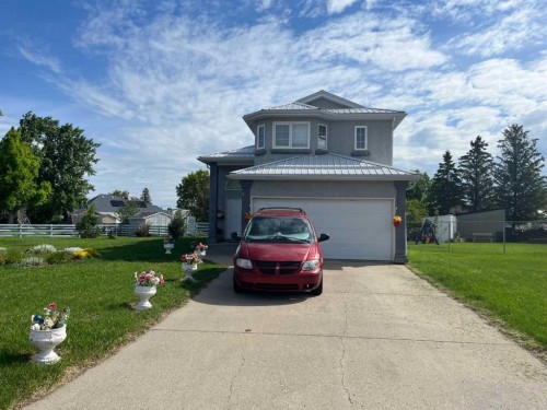 125S 150 WEST Raymond, AB T0K 2S0