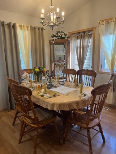 125S 150 West, Raymond, AB 