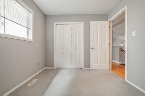 260 Red Crow Boulevard West, Lethbridge, AB 