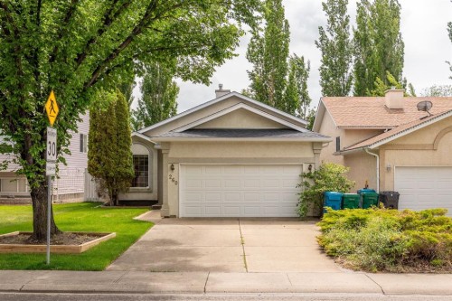 260 Red Crow Boulevard WEST Lethbridge, AB T1K 7B6